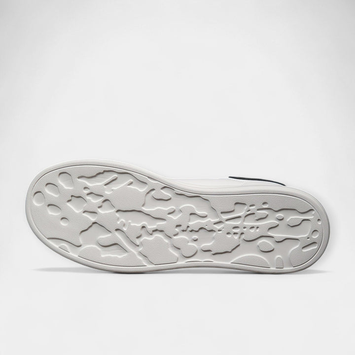 Bijela kožna sportska obuća