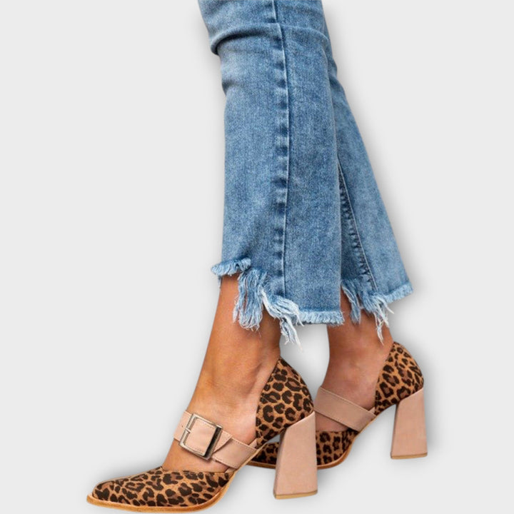 Sandale lav sa stabilnom petom