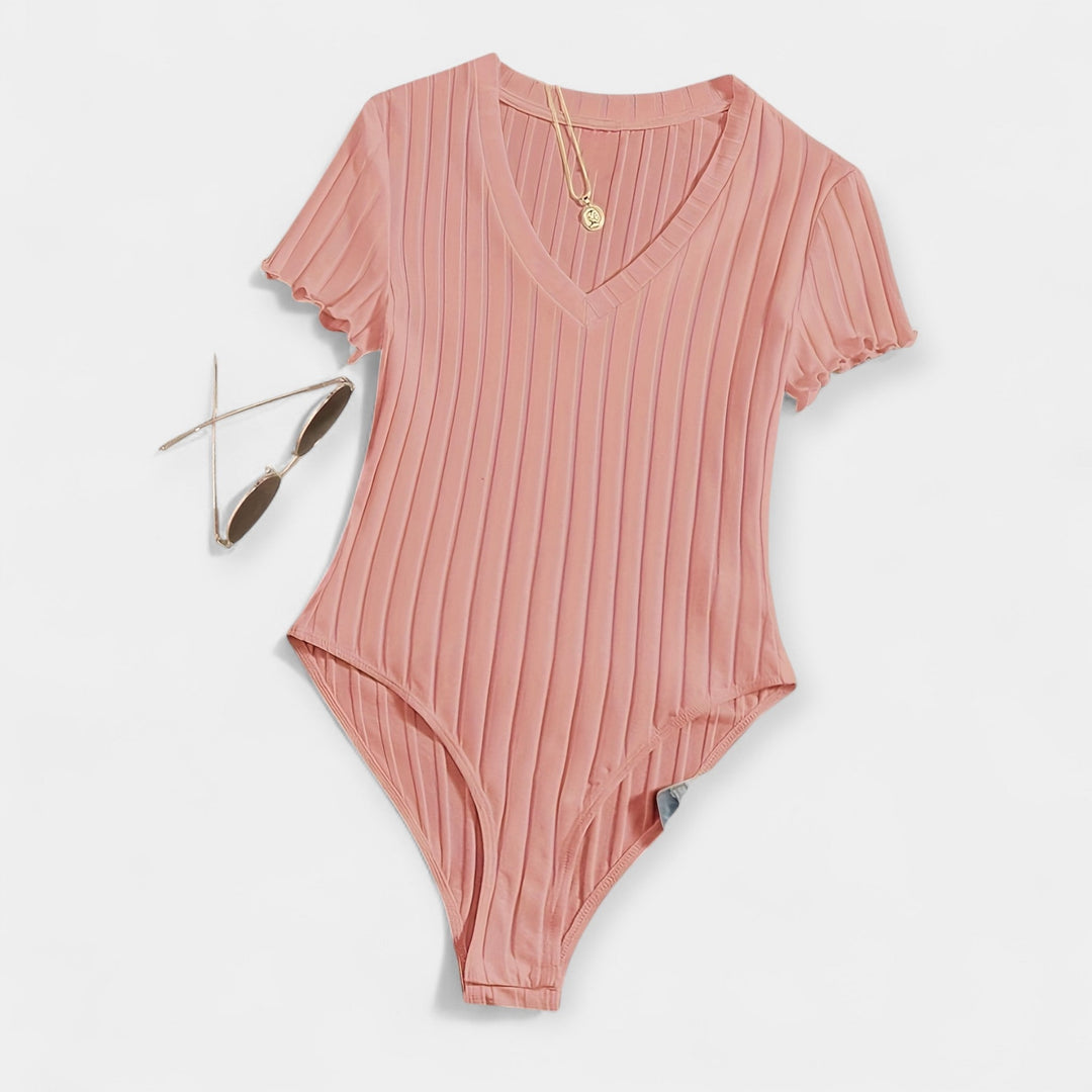 Hlačice s detaljima cijevi