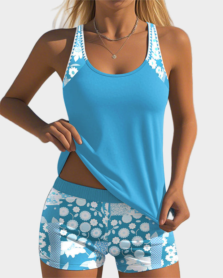 Modernu set kupaćih kostima