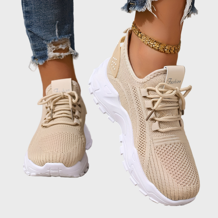 Udobni ortopedski šnikerši