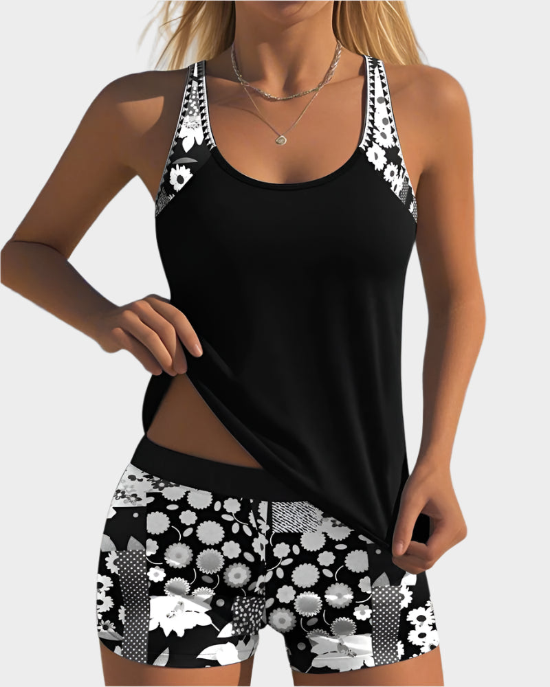 Udobni dvodijelni kupaći kostim s cvjetnim uzorkom