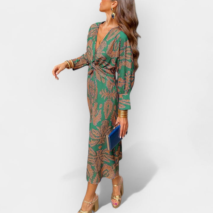 Minimalistička satenska haljina