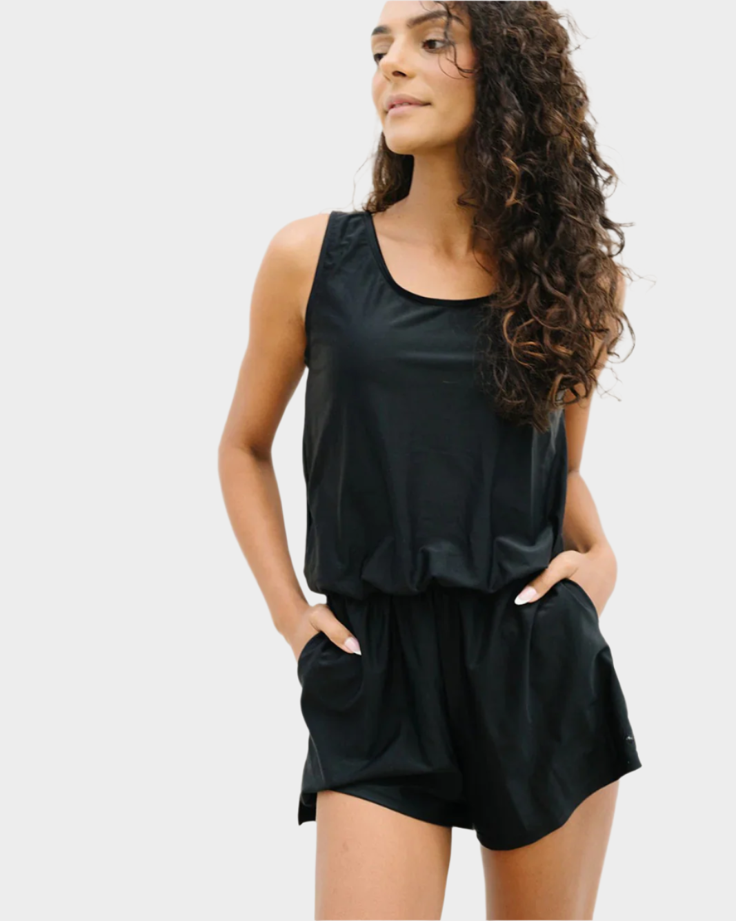 Kupaći kostim s volanom i podrškom za grudi