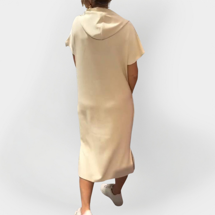 Dnevna haljina s kapuljačom