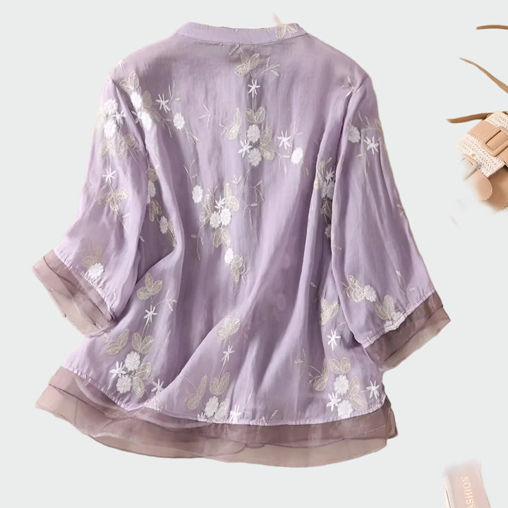 Pamuka majica s ušivenim cvijećem