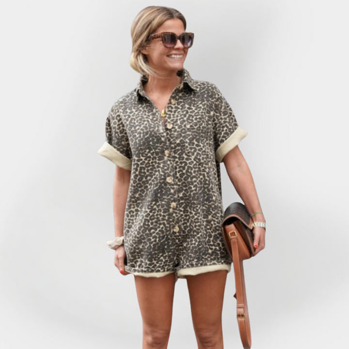 Jednodelna kombinacija s leopard uzorkom