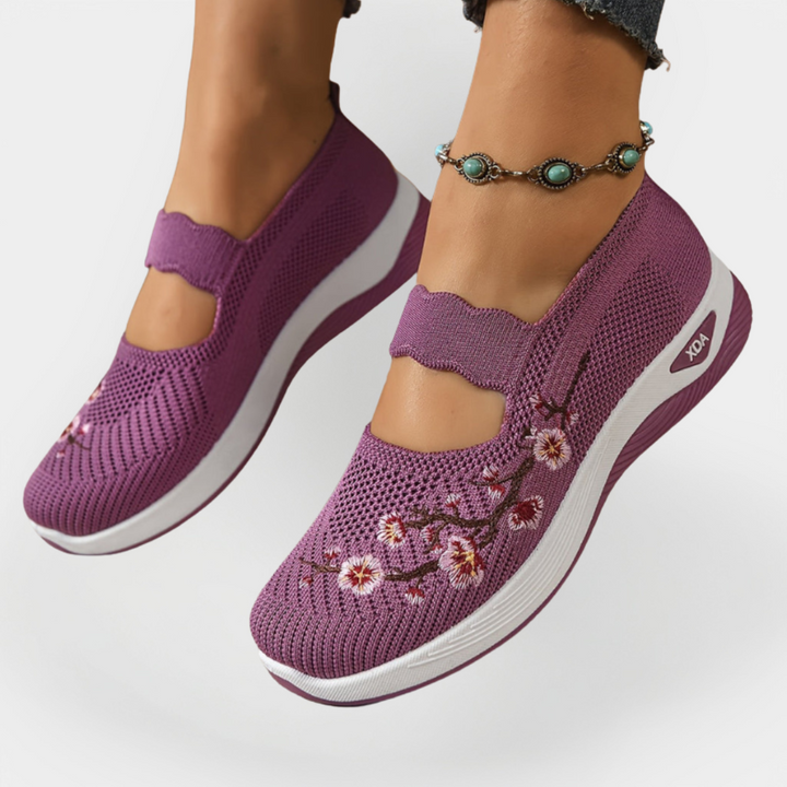 Ortopedske cipele s cvjetnim vezom