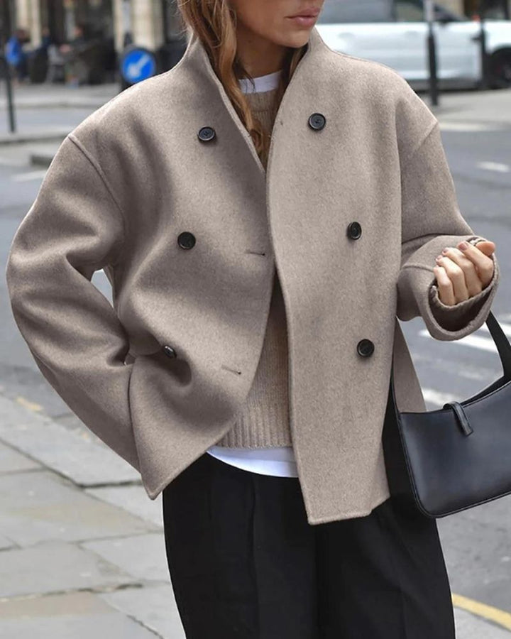 Anaia - Prevelika jakna u francuskom stilu