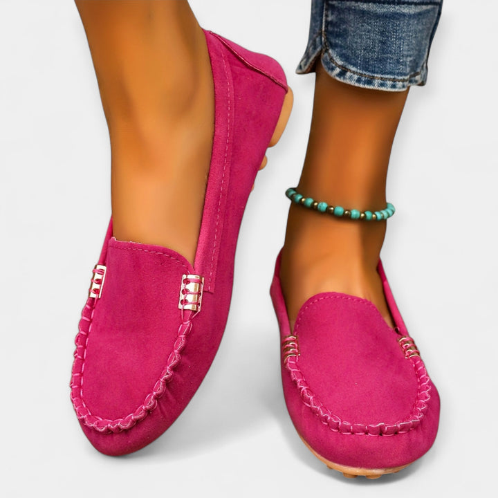 Loaferi s metalnim elementima