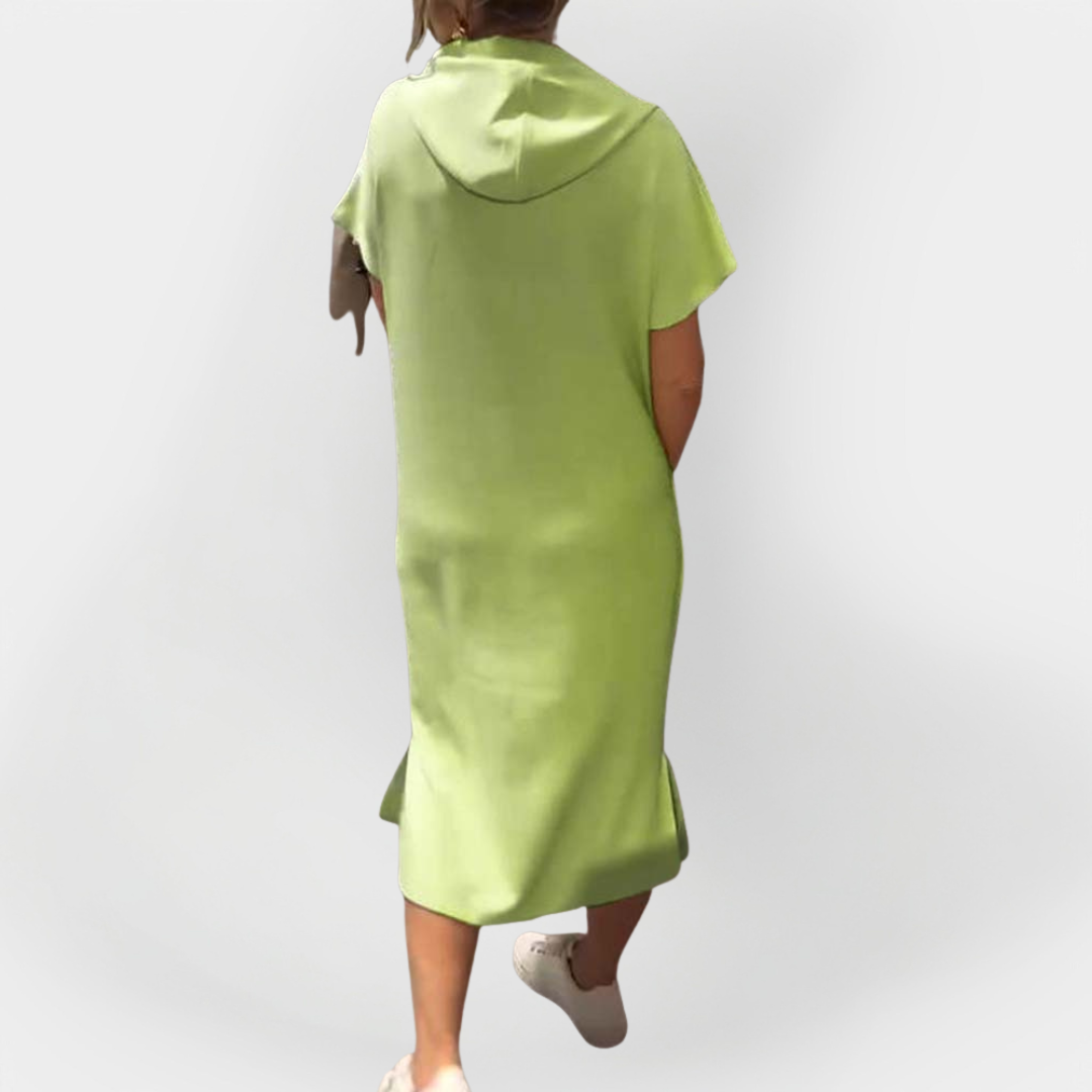 Dnevna haljina s kapuljačom