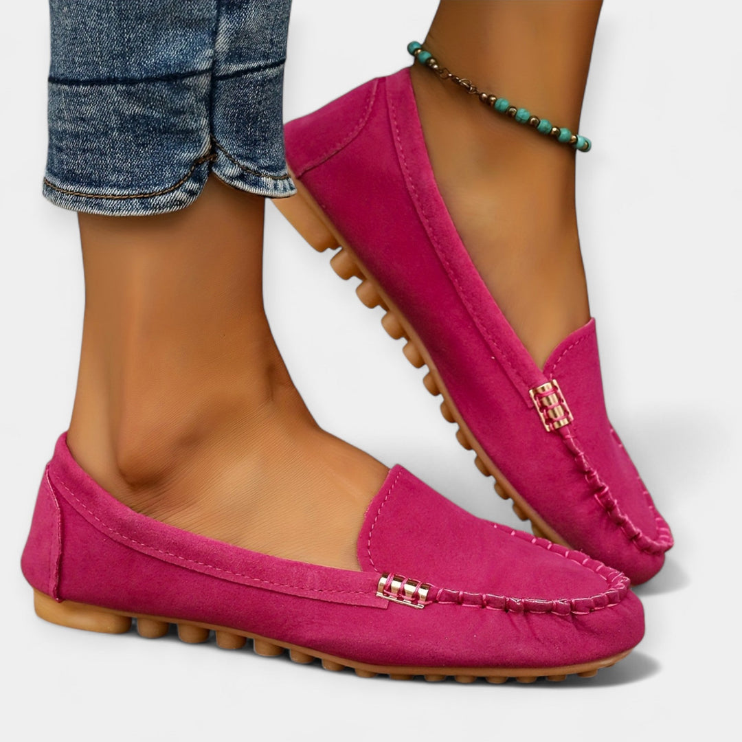 Loaferi s metalnim elementima