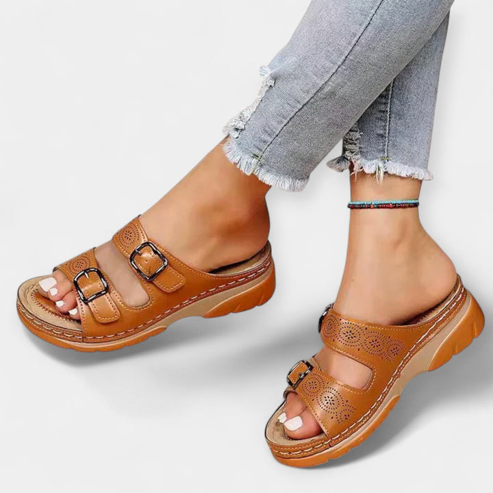 Udobni ortopedski sandali