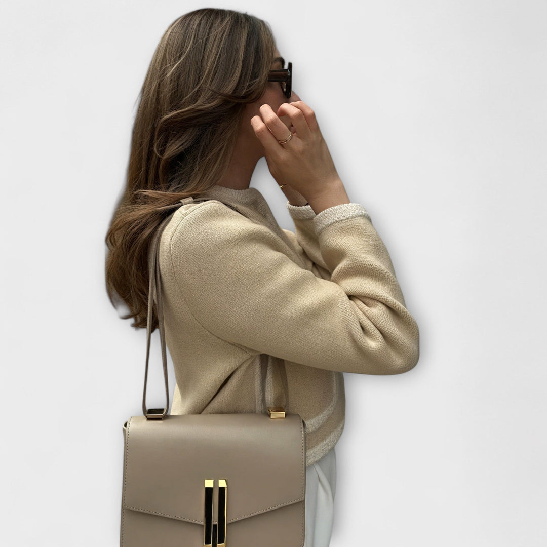 Klasični kardigan s ukrasnim džepovima