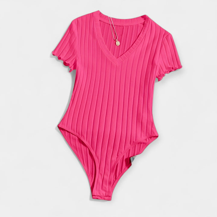 Hlačice s detaljima cijevi