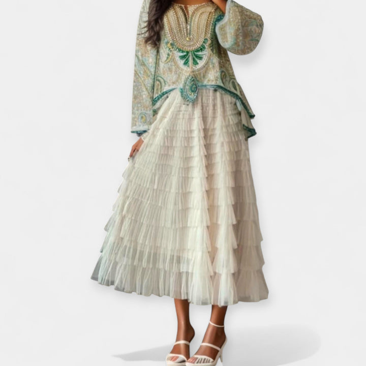 Elegancijska suknja s čipkastim ukrasnim detaljem