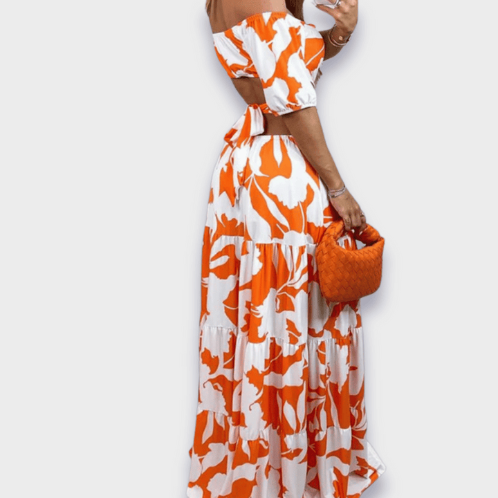 Profilna stilizirana haljina od luksuzne tkanine