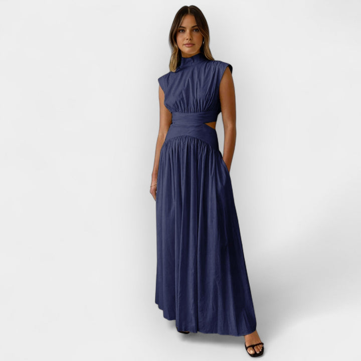 Stilizirana haljina s rezovima