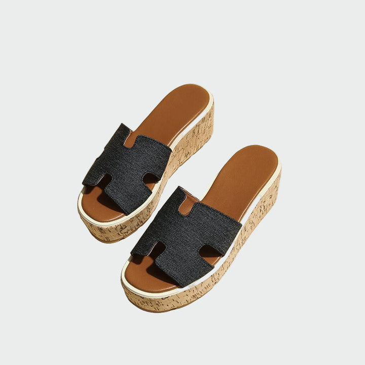 Ioakim | Elegantne sandale sa petom