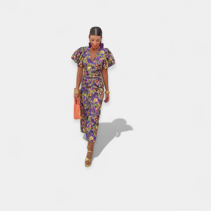 Haljina s rukavima i volanima