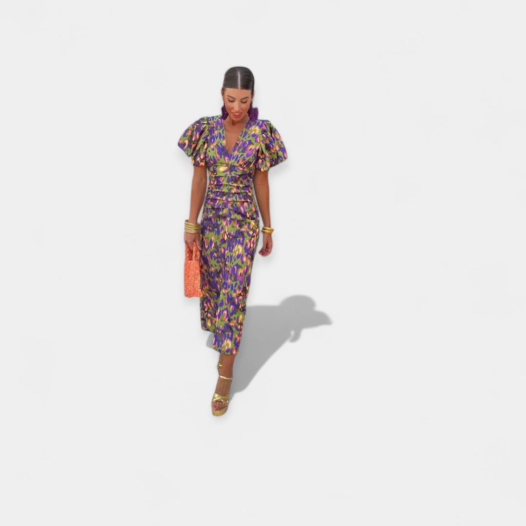 Haljina sa rukavima i volanom