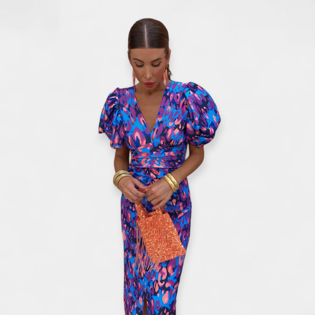 Haljina sa rukavima i volanom