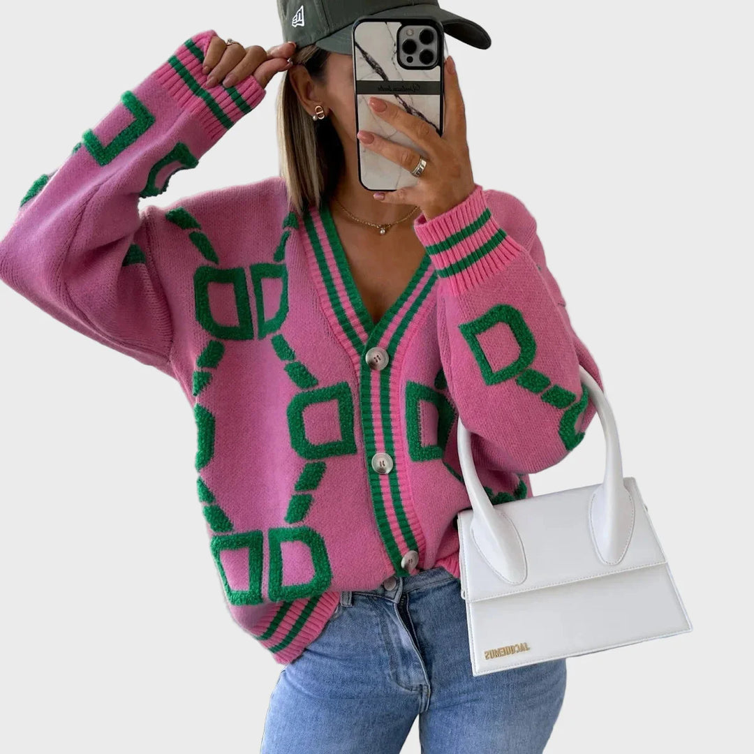 Moderno pleteni prsluk s geometrijskim uzorkom