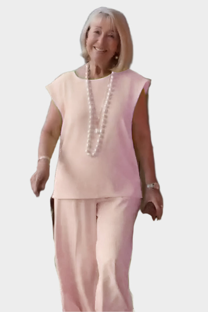 Elegantan i udoban komplet odjeće