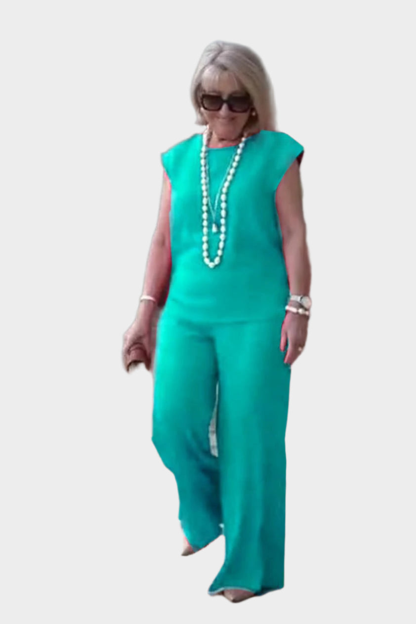 Elegantan i udoban komplet odjeće