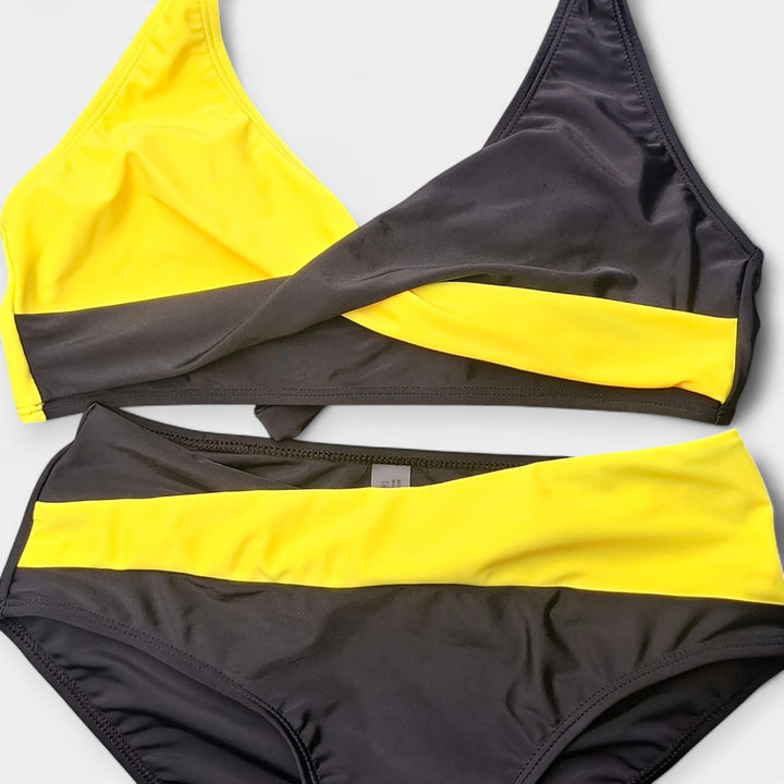 Džepni kupaći kostim s preklopnim vratom