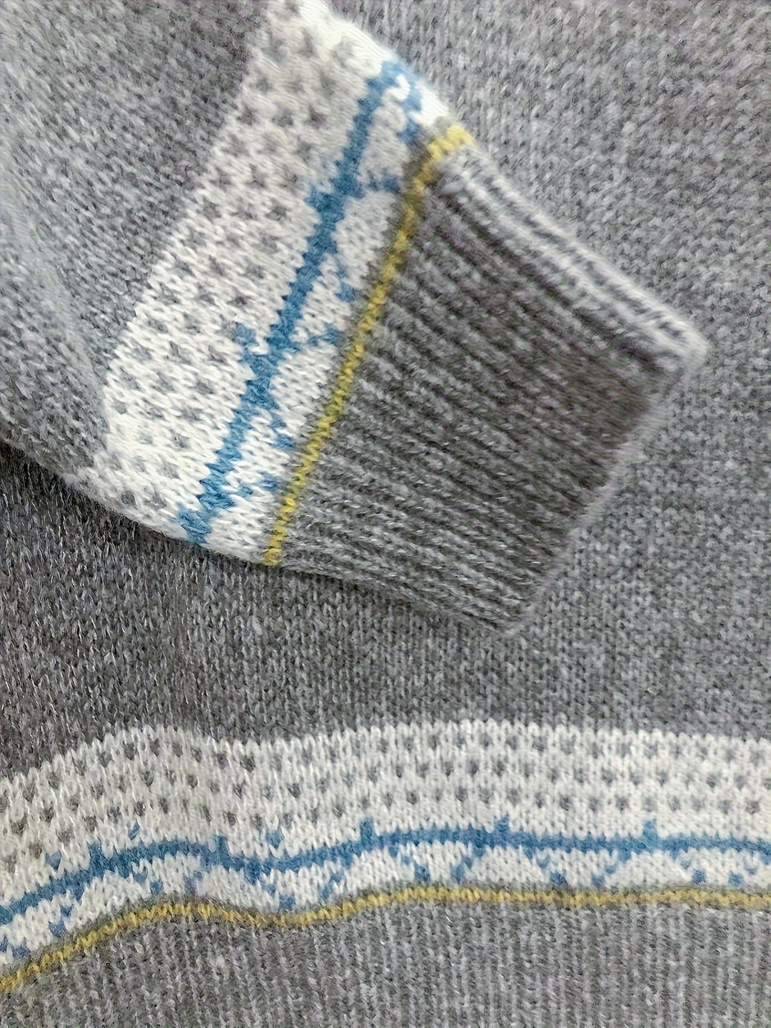 Lea - Udoban Elegantni Džemper