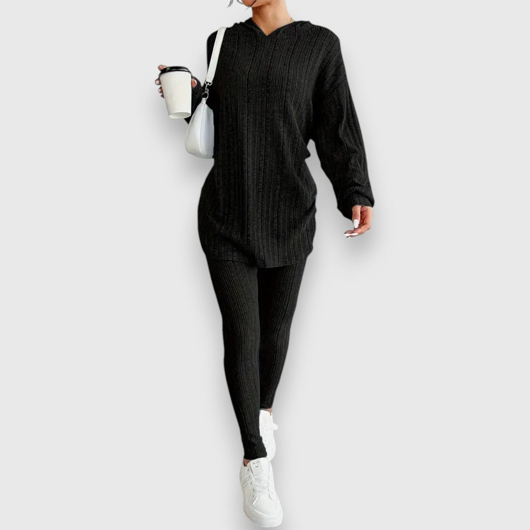 Udobni dvodijelni set