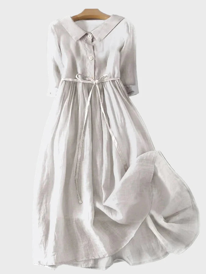 Odjevni predmet s elegantnim ovratnikom