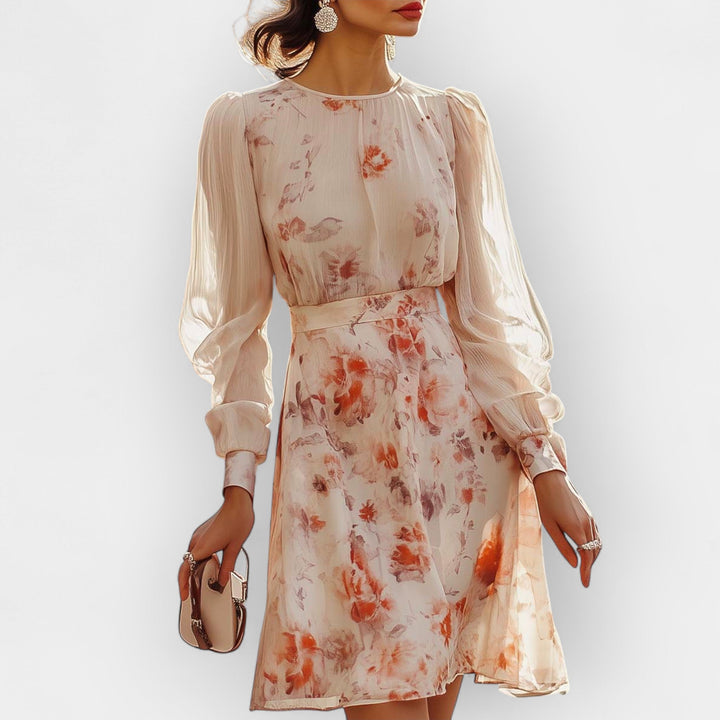 Romantična haljina s naborima