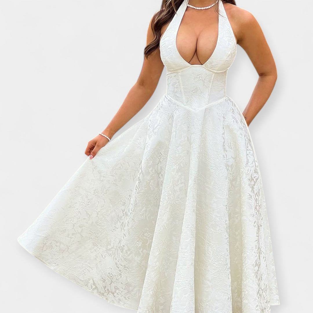 Mini haljina s otvorenim leđima i modernim korzetom