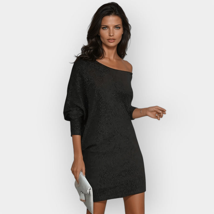 Haljina za večernji izlazak s perlama