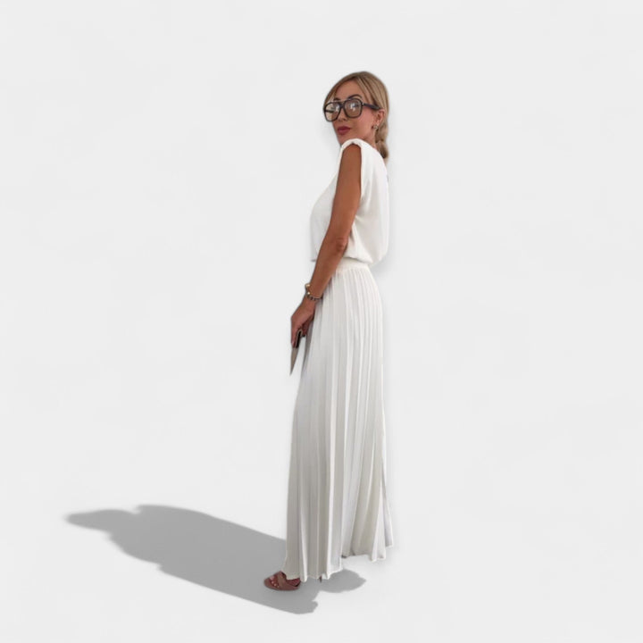 Set za ljetnu modu s topom i hlačama