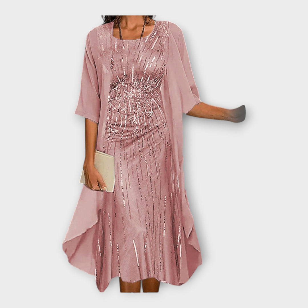 Prozračno haljina s vanjskim kaputom i uzorcima