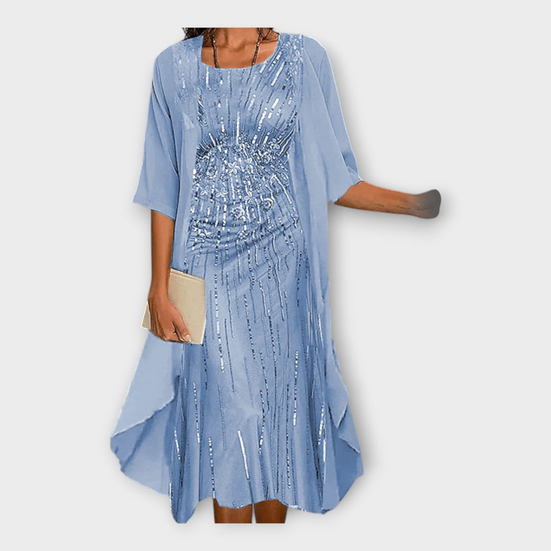 Prozračno haljina s vanjskim kaputom i uzorcima